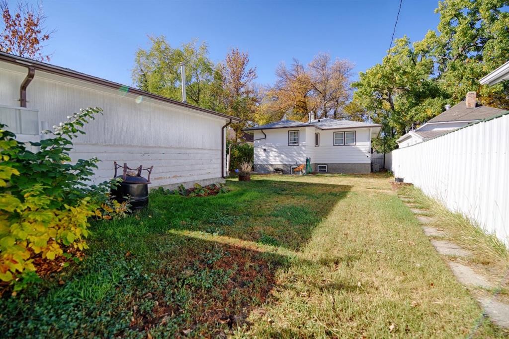 451 19 Street North, Lethbridge, AB - Outdoor