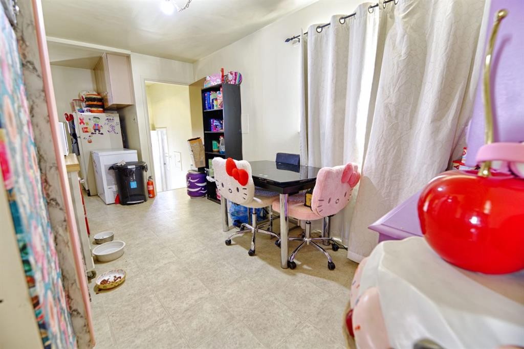 451 19 Street North, Lethbridge, AB - Indoor