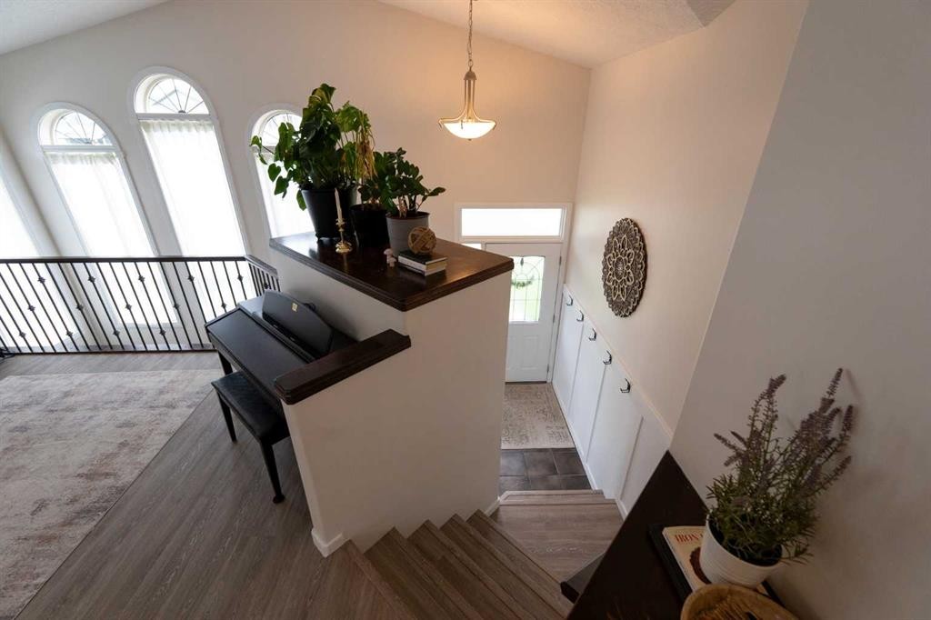 148 Coalbanks Boulevard West, Lethbridge, AB - Indoor Photo Showing Other Room