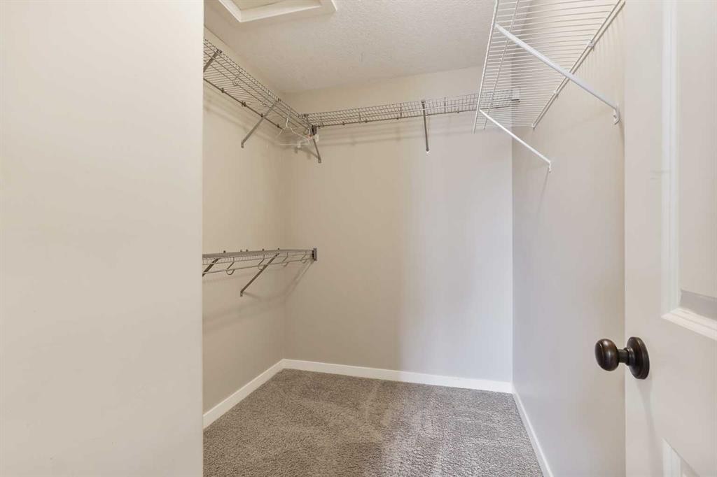 203 Haru Moriyama Place North, Lethbridge, AB - Indoor With Storage