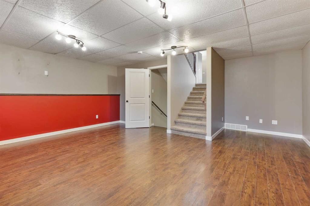 203 Haru Moriyama Place North, Lethbridge, AB - Indoor Photo Showing Other Room