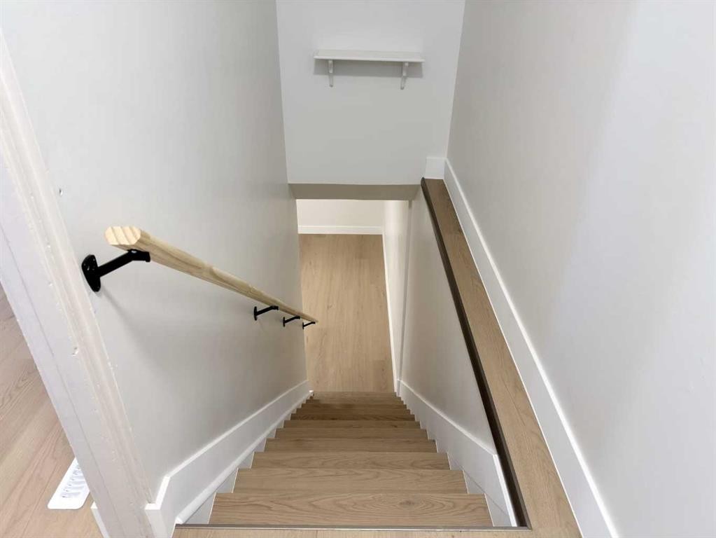 33 Greenview Close North, Lethbridge, AB - Indoor Photo Showing Other Room