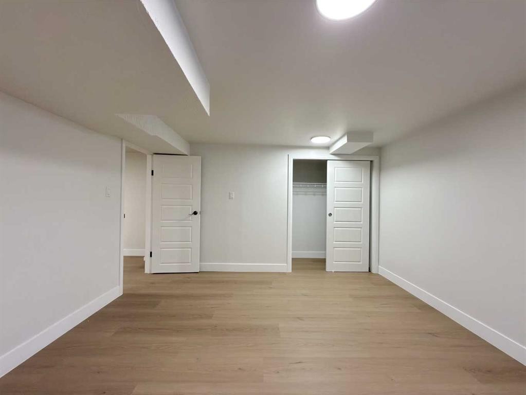 33 Greenview Close North, Lethbridge, AB - Indoor Photo Showing Other Room