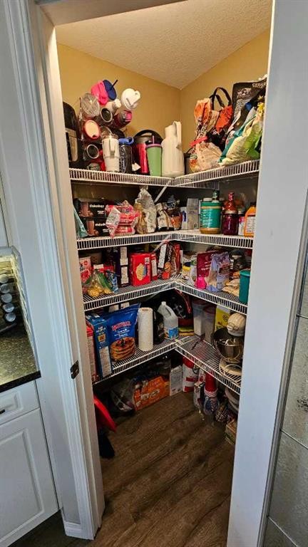 448 Willow Place, Picture Butte, AB - Indoor