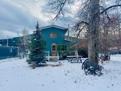11702 22 Avenue Blairmore, AB T0K 0E0