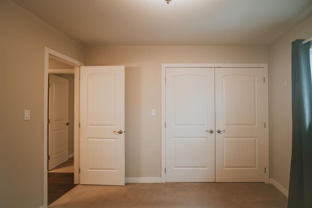 1201 8 Avenue South, Lethbridge, AB - Indoor Photo Showing Other Room