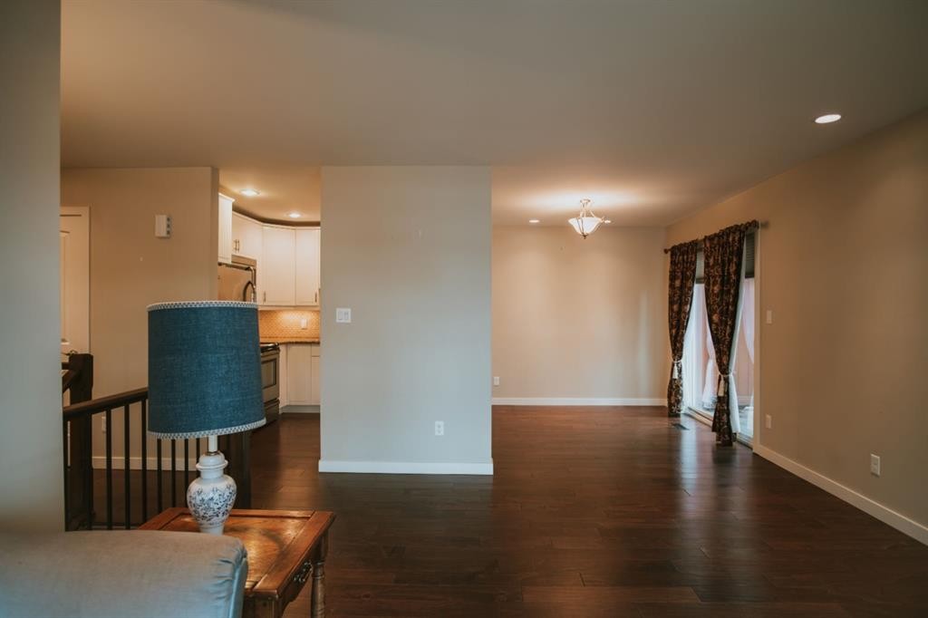 1201 8 Avenue South, Lethbridge, AB - Indoor