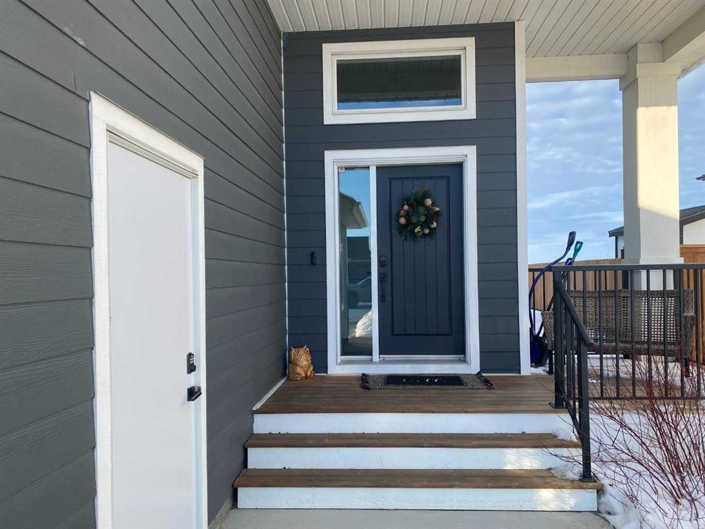 4237 60 Avenue, Taber, AB - Outdoor With Deck Patio Veranda With Exterior