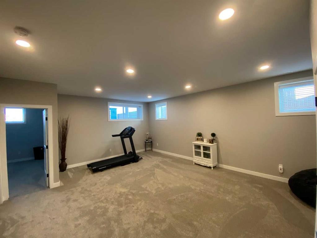 4237 60 Avenue, Taber, AB - Indoor Photo Showing Basement
