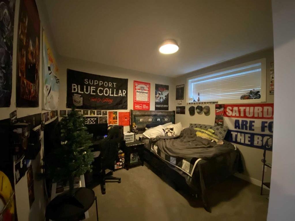 4237 60 Avenue, Taber, AB - Indoor Photo Showing Bedroom