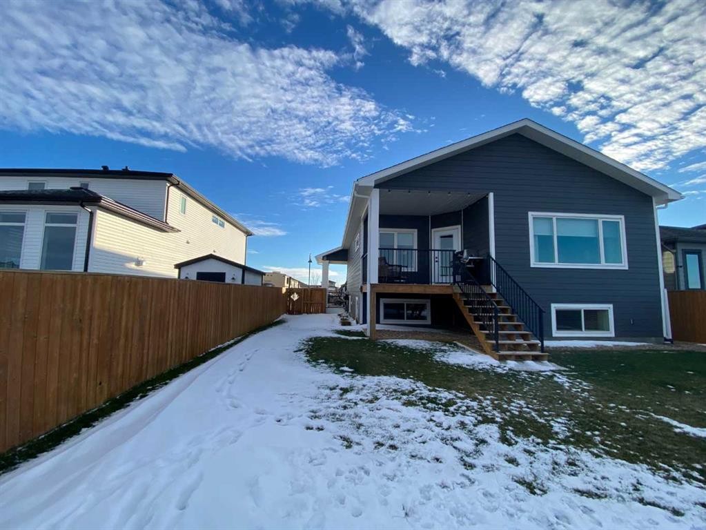4237 60 Avenue, Taber, AB - Outdoor
