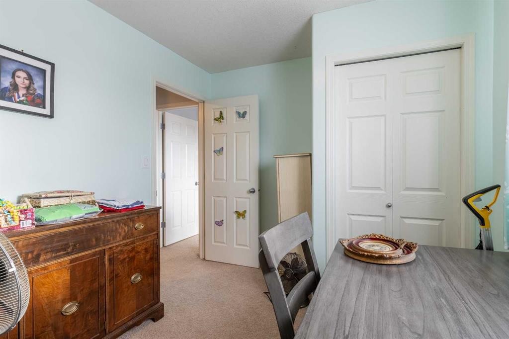 114 Lynx Cove North, Lethbridge, AB - Indoor