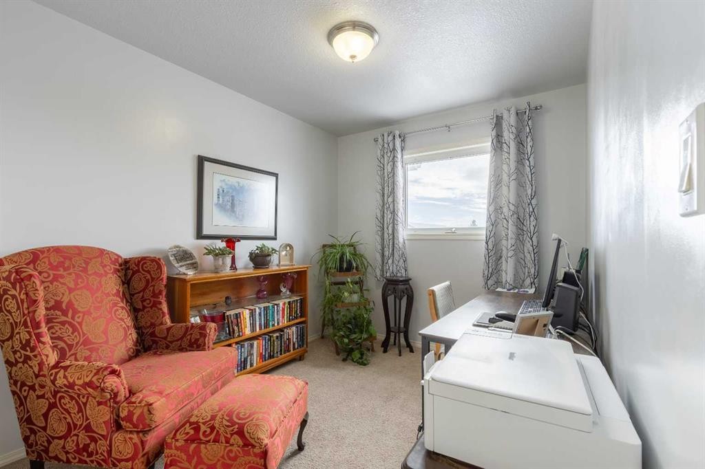 114 Lynx Cove North, Lethbridge, AB - Indoor