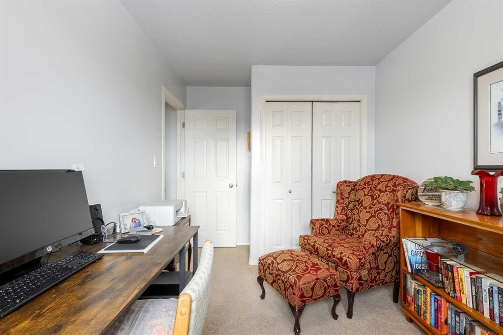 114 Lynx Cove North, Lethbridge, AB - Indoor