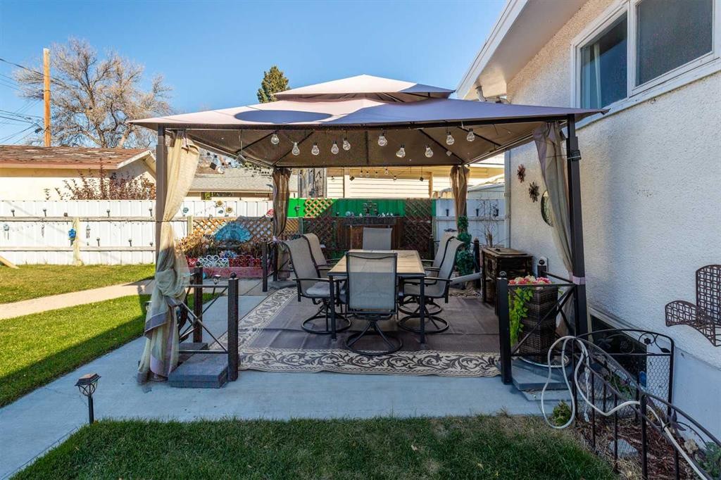 602 27 Street North, Lethbridge, AB - Outdoor