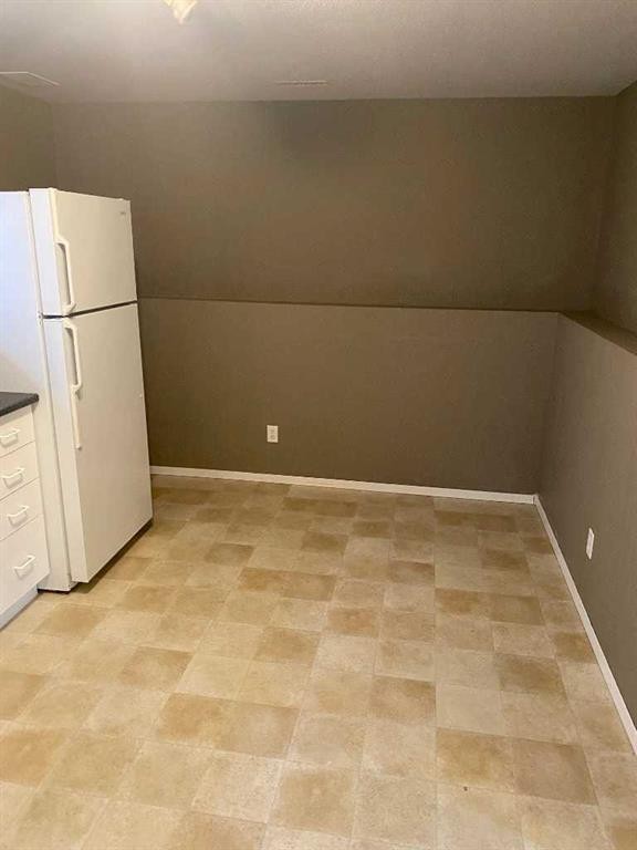 A-467 Blackfoot Manor West, Lethbridge, AB