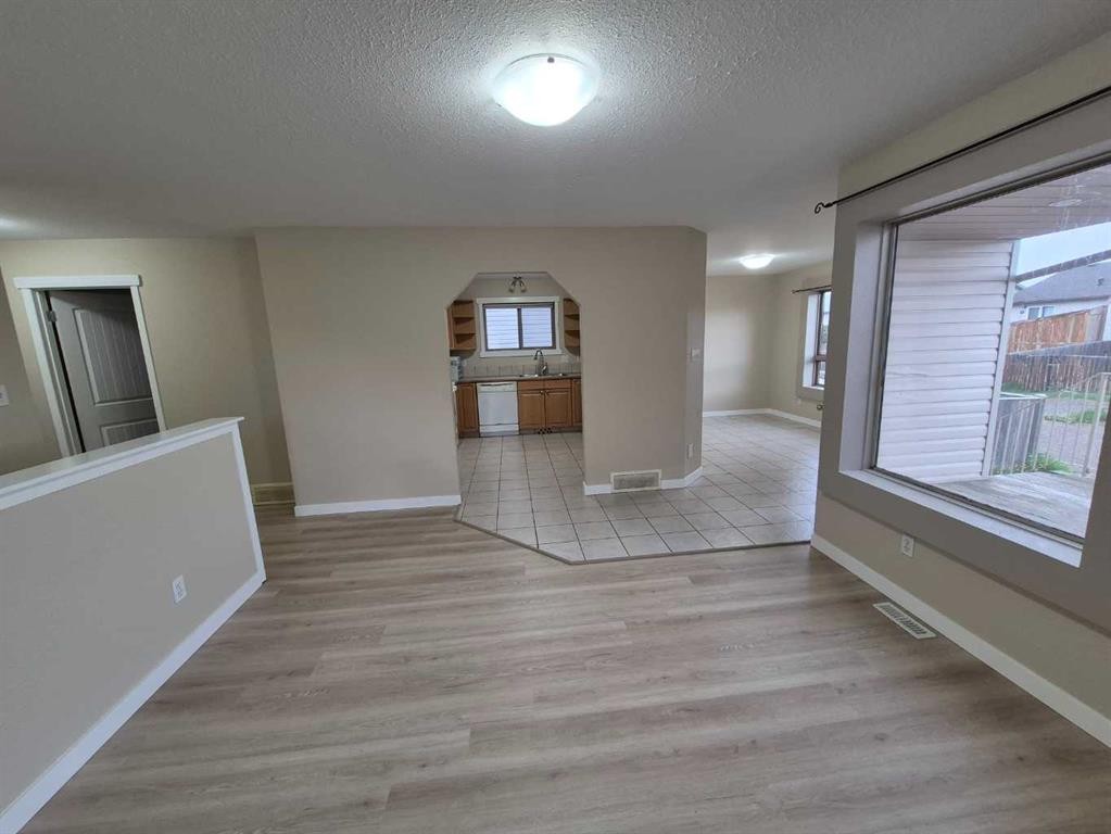 A-467 Blackfoot Manor West, Lethbridge, AB