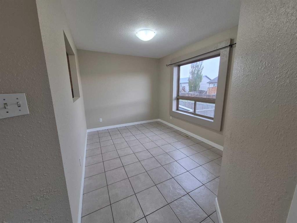 A-467 Blackfoot Manor West, Lethbridge, AB