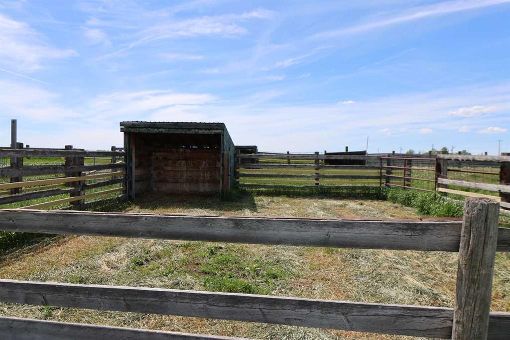 194023A 8 Avenue, Stirling, AB - Outdoor With View