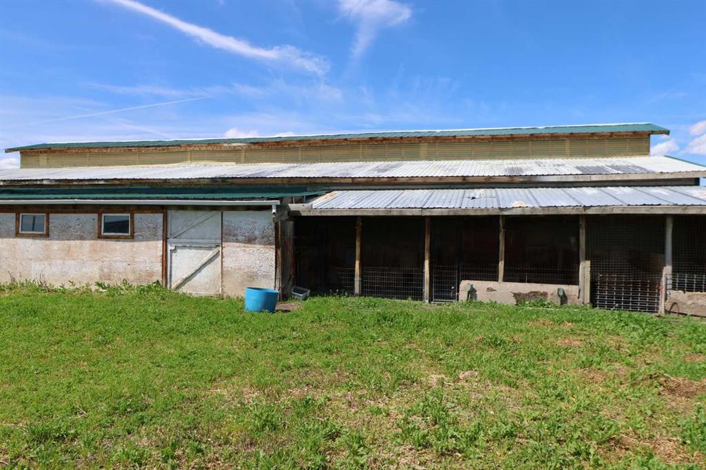 194023A 8 Avenue, Stirling, AB - Outdoor