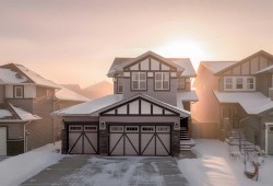 172 Firelight Way WEST Lethbridge, AB T1J 4B2