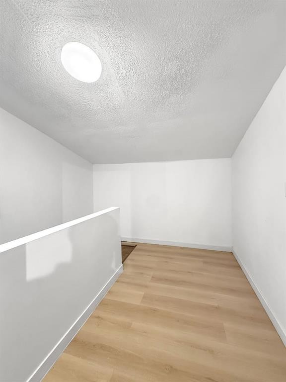 1135 12 Street South, Lethbridge, AB - Indoor Photo Showing Other Room