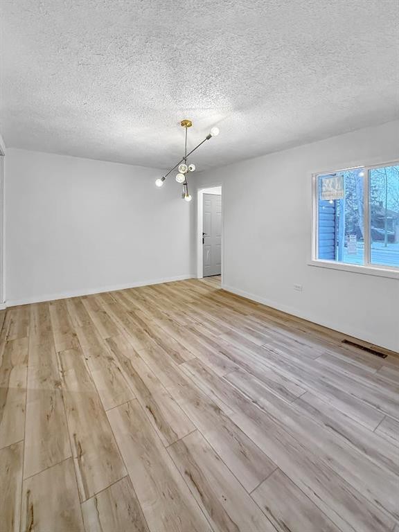 1135 12 Street South, Lethbridge, AB - Indoor Photo Showing Other Room