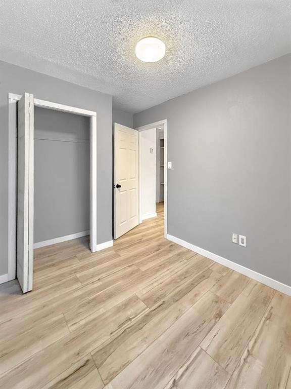 1135 12 Street South, Lethbridge, AB - Indoor Photo Showing Other Room