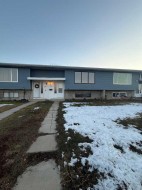 225 7 Avenue NORTH Vauxhall, AB T0K 2K0