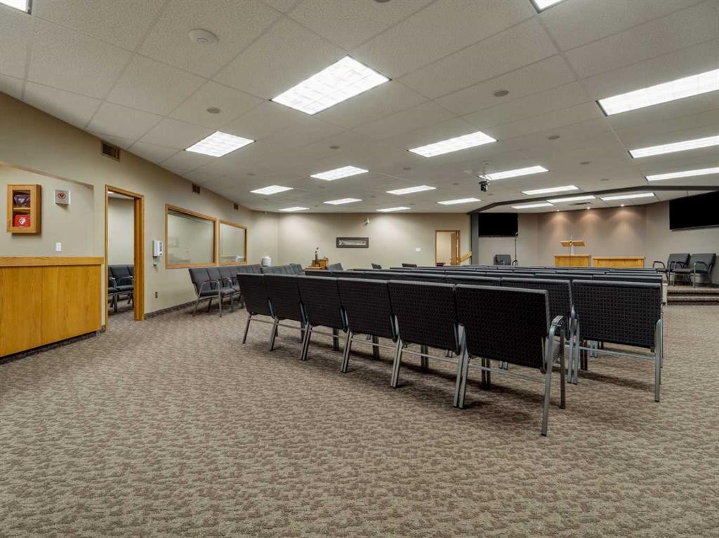 2822 2 Avenue South, Lethbridge, AB