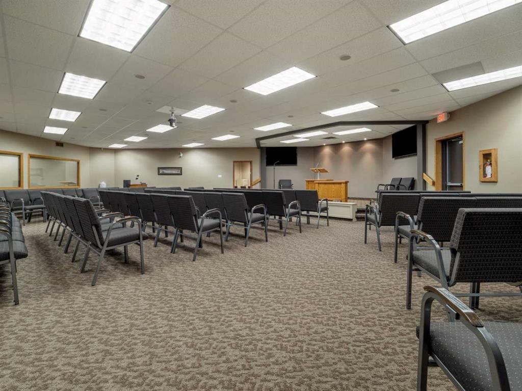 2822 2 Avenue South, Lethbridge, AB