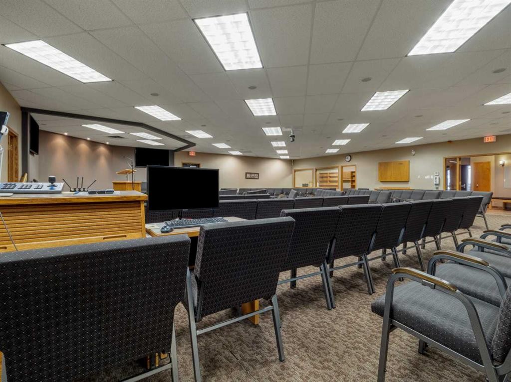 2822 2 Avenue South, Lethbridge, AB