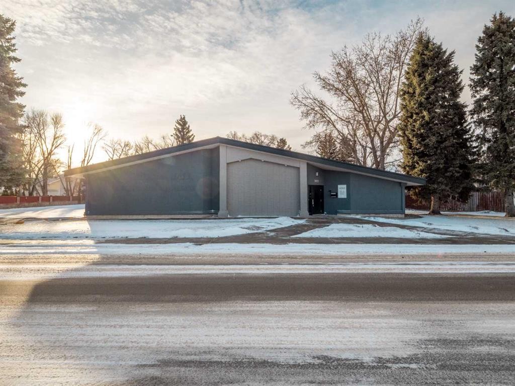 2822 2 Avenue South, Lethbridge, AB