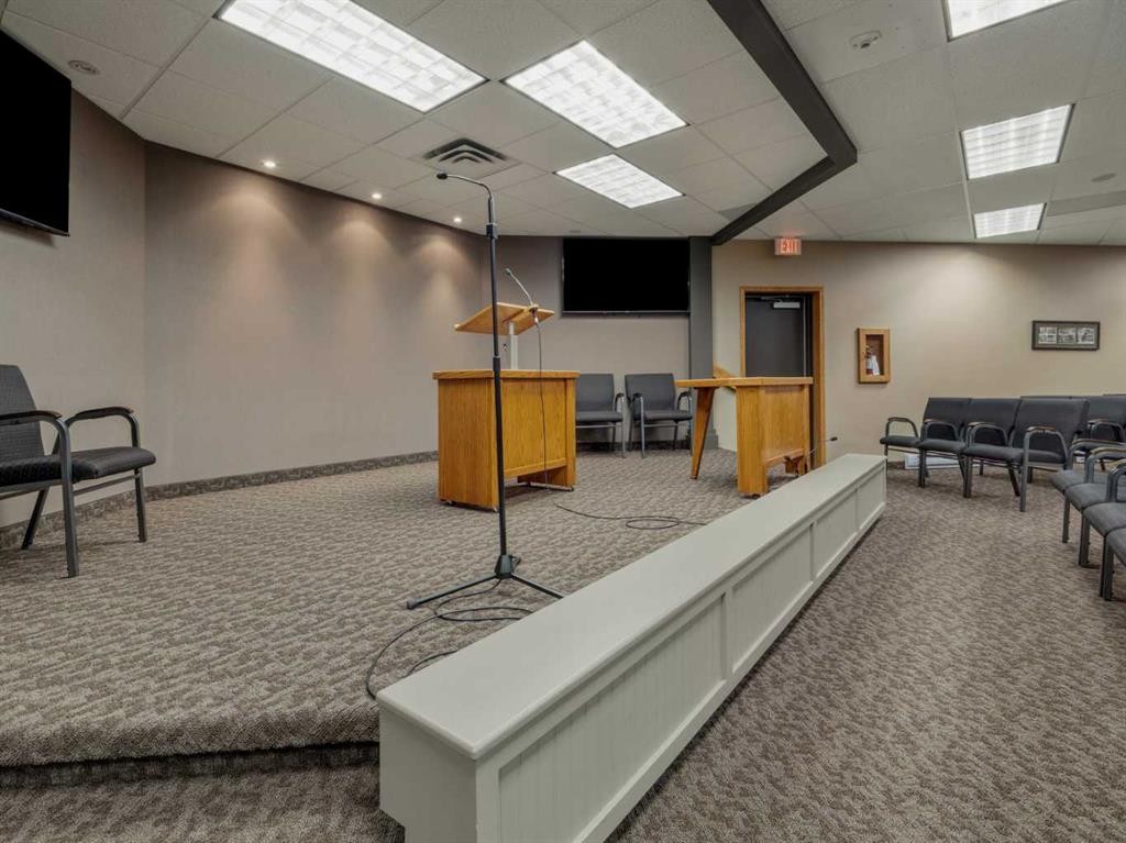 2822 2 Avenue South, Lethbridge, AB