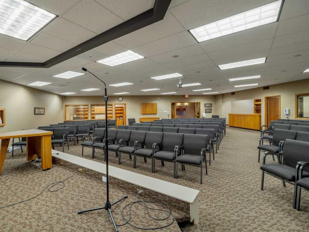 2822 2 Avenue South, Lethbridge, AB