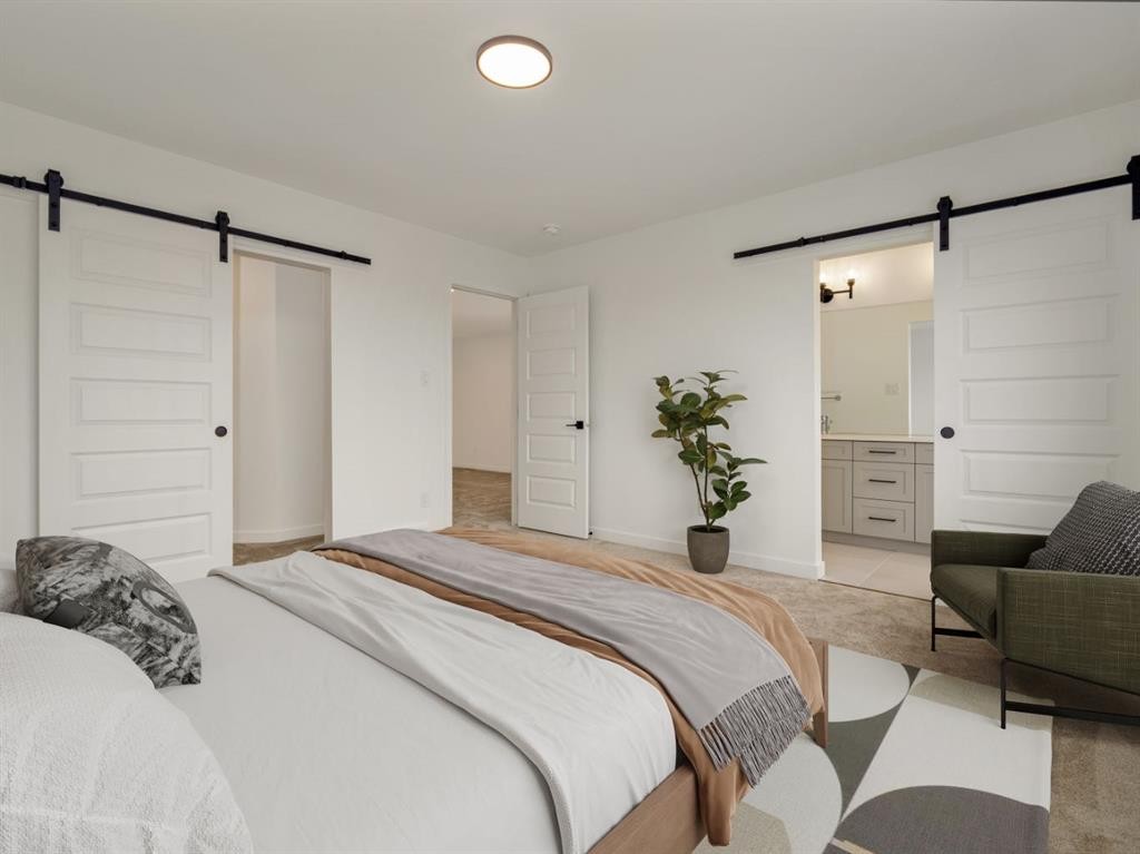 162 Caribou Bend North, Lethbridge, AB - Indoor Photo Showing Bedroom