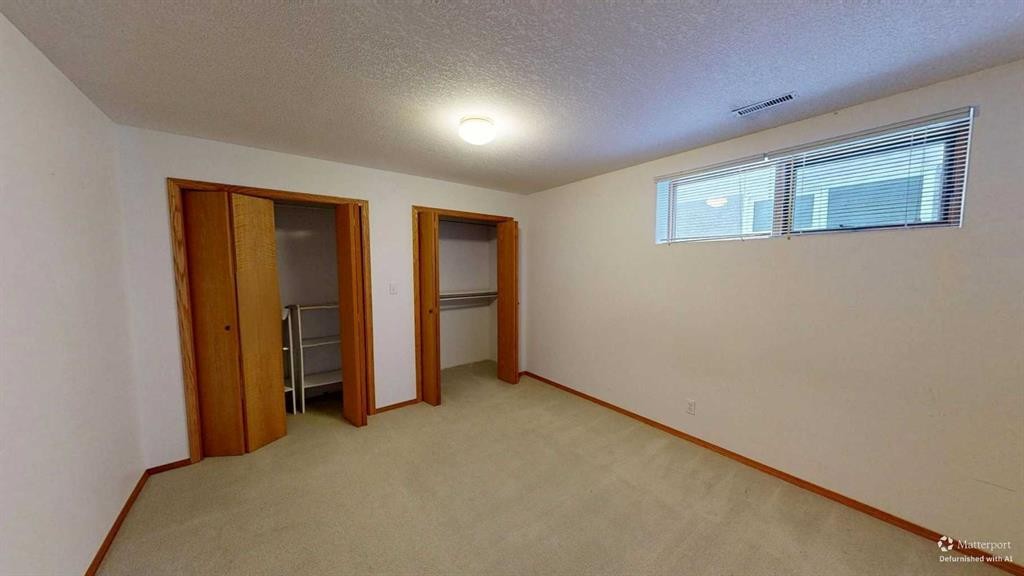 173 Heritage Boulevard West, Lethbridge, AB