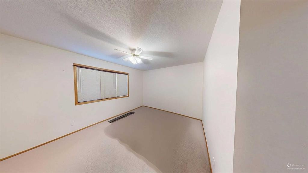 173 Heritage Boulevard West, Lethbridge, AB