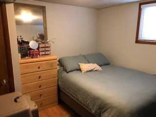 1011 11 Street South, Lethbridge, AB - Indoor Photo Showing Bedroom