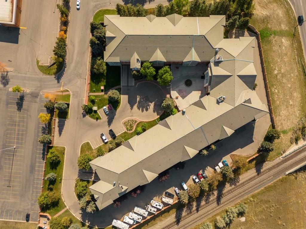 209-20 3 Street South, Lethbridge, AB - Outdoor With View