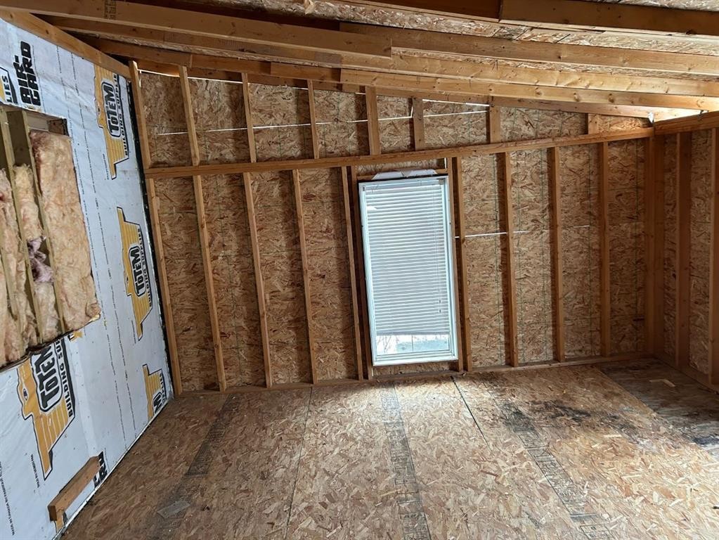 338 2 Avenue, Stirling, AB - Indoor Photo Showing Other Room