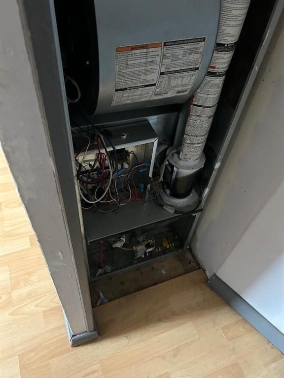 338 2 Avenue, Stirling, AB - Indoor