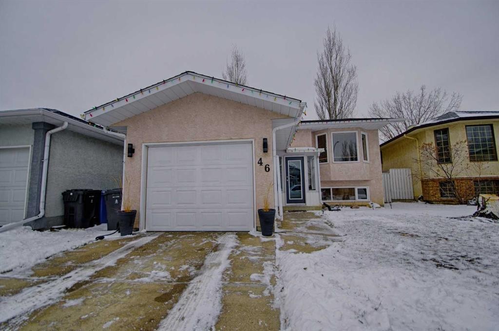 46 Heritage Crescent West, Lethbridge, AB - Outdoor