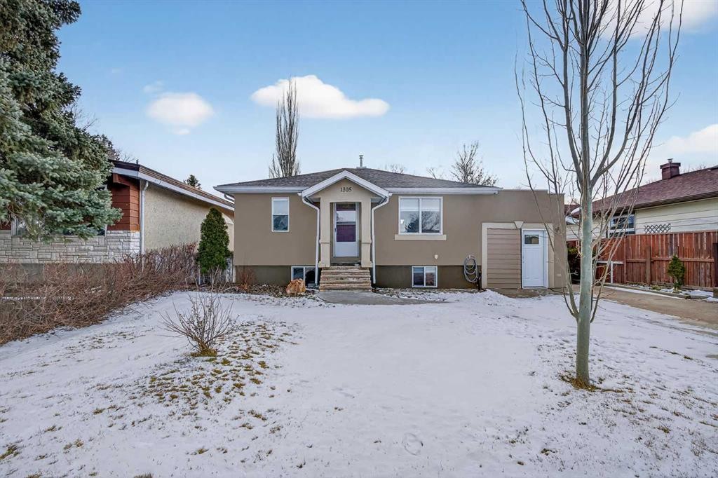 1305 20 Avenue, Coaldale, AB - Outdoor