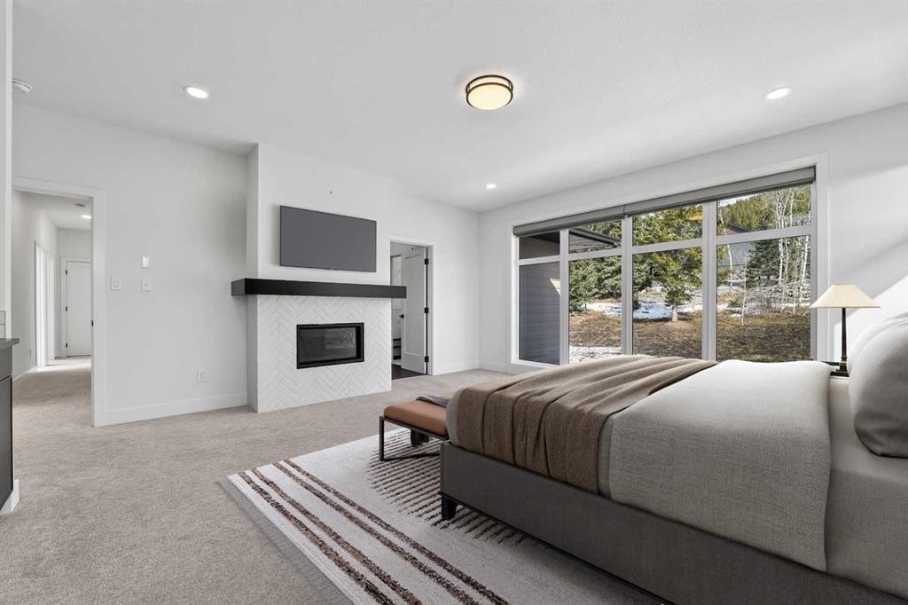 70 Kananaskis Drive, Coleman, AB - Indoor Photo Showing Living Room With Fireplace