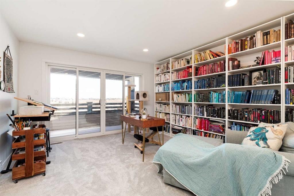 308 Grassland Boulevard West, Lethbridge, AB - Indoor Photo Showing Office