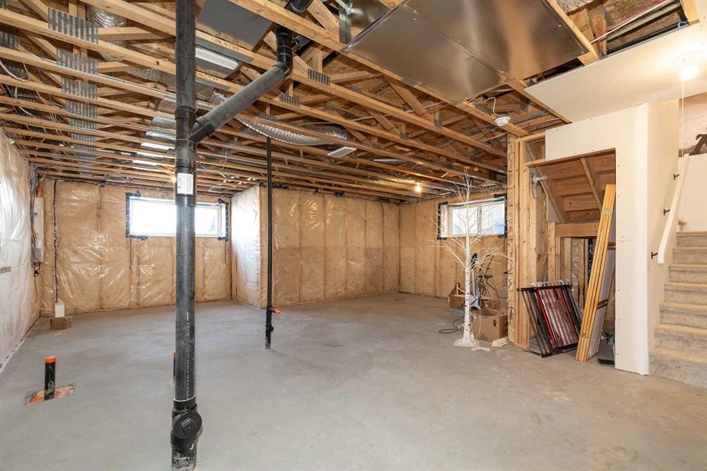 308 Grassland Boulevard West, Lethbridge, AB - Indoor Photo Showing Basement