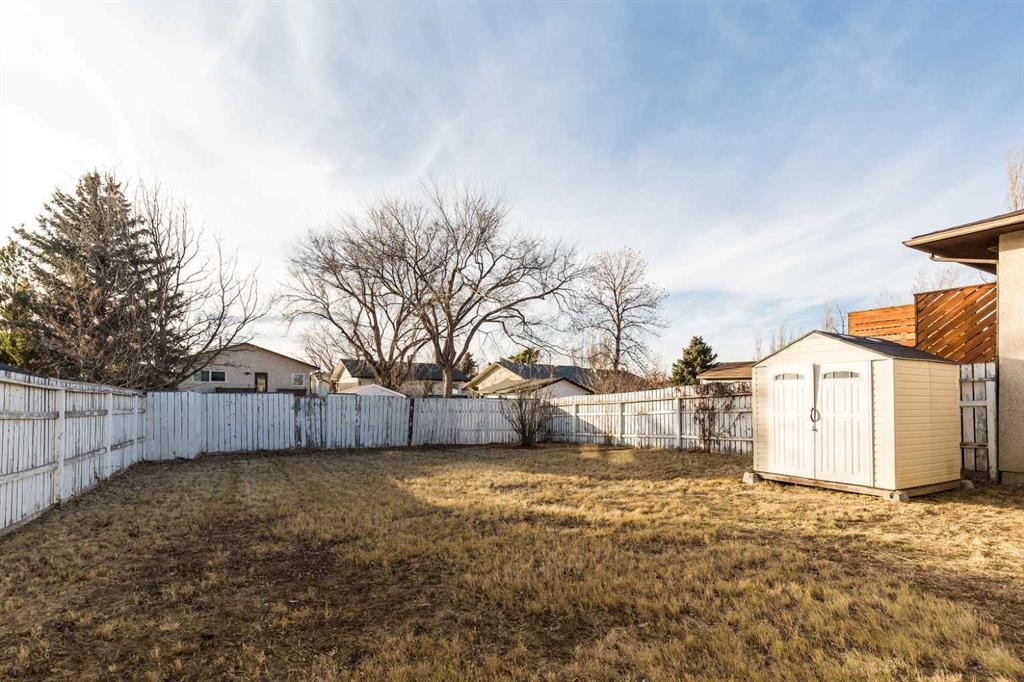 209 Mt Blakiston Road West, Lethbridge, AB - Outdoor
