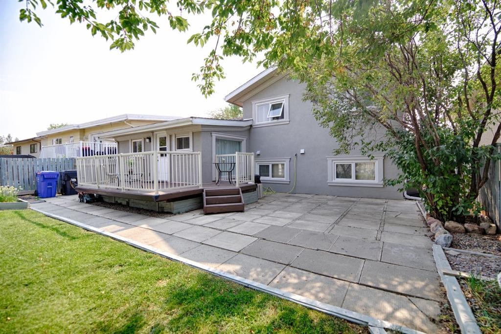 110 Ojibwa Road West, Lethbridge, AB - Outdoor