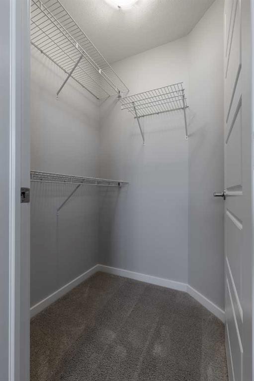 4-1202 Keystone Road West, Lethbridge, AB - Indoor With Storage